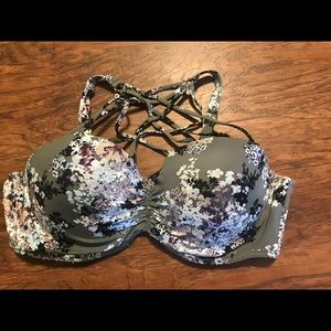 Women’s bikini top